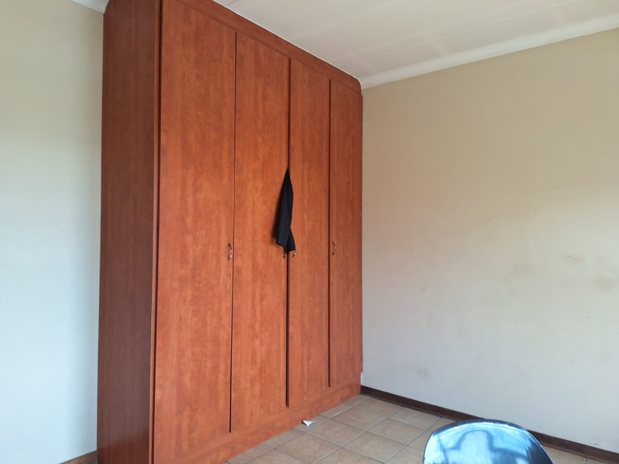 2 Bedroom Property for Sale in Potchefstroom North West